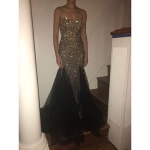 Black and gold evening/ prom gown